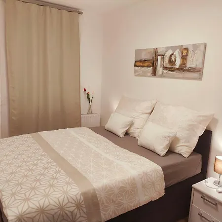 Aura Budapest